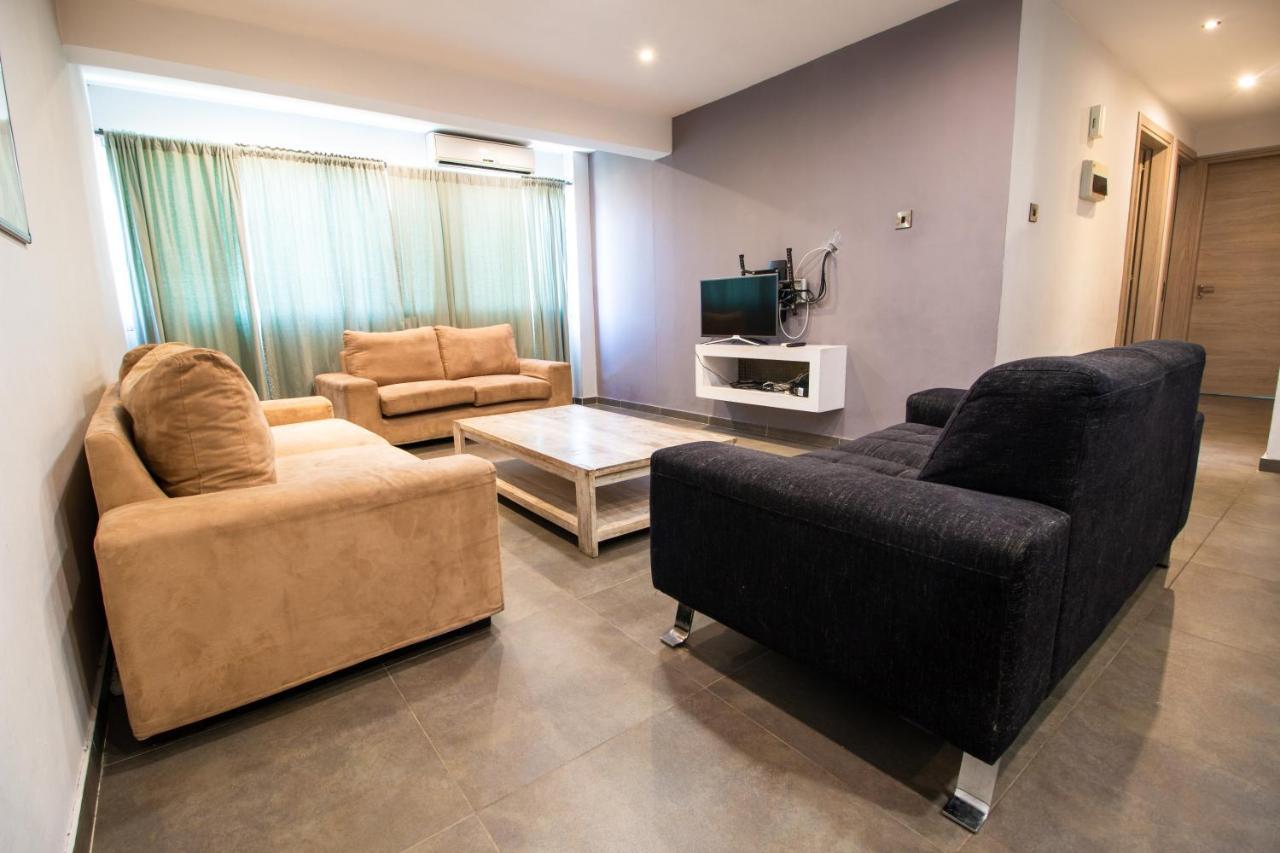 2-Bedroom Appartment In Center 니코시아 외부 사진